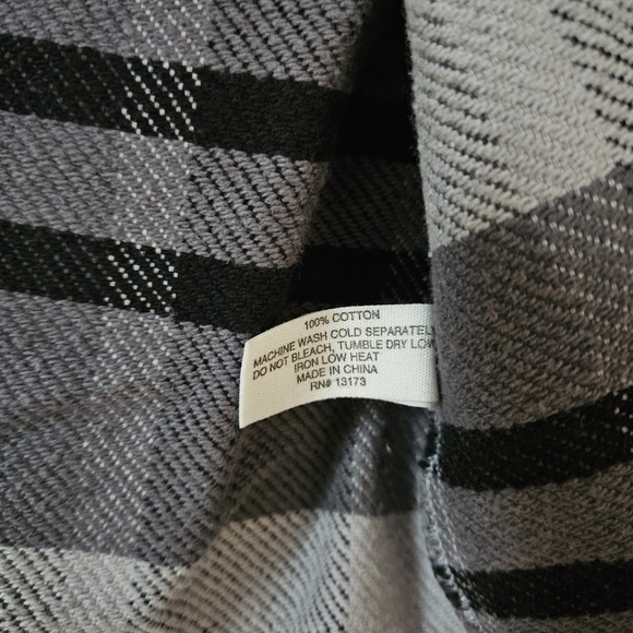 Saturdays Surf NYC Flannel Shirt Men's Gray Plaid Button Down Cotton Sz Medium - Picture 8 of 8